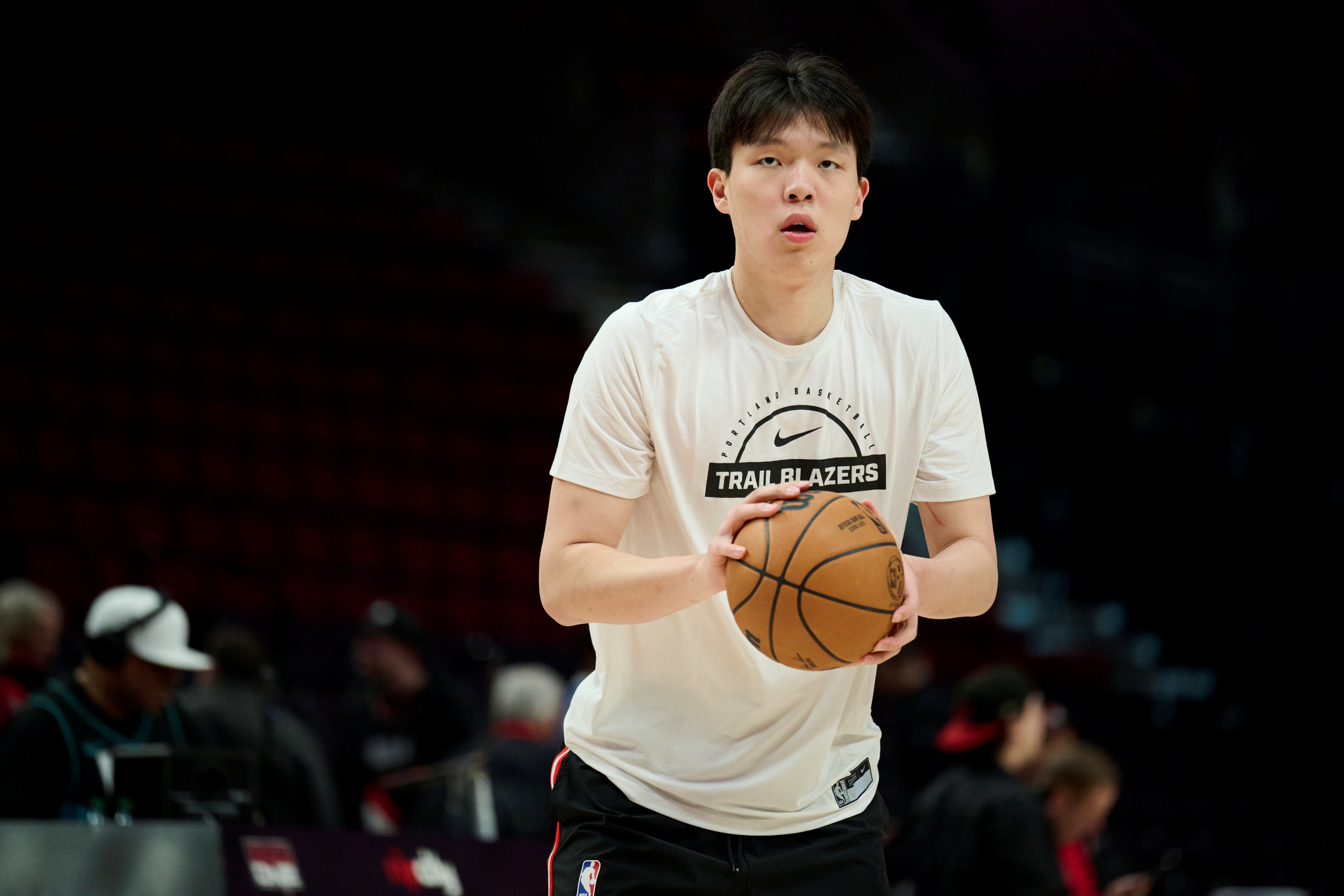 翻译曝杨瀚森NBA试训细节：6点起床一周6练 曾7天6赛