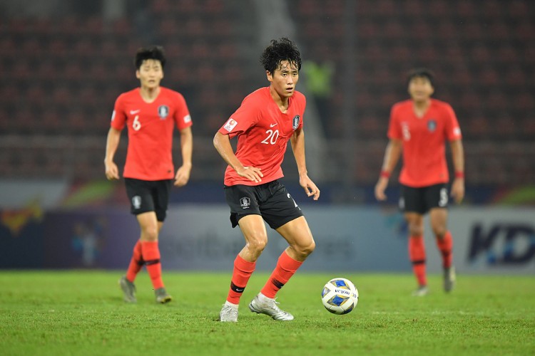 韩国中场元斗载接近签约深圳新鹏城
