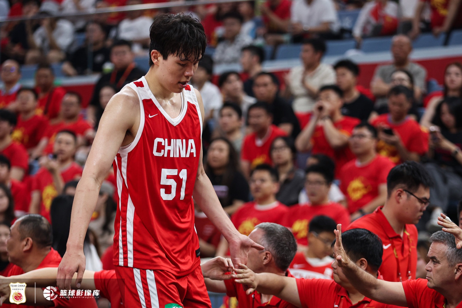 杨瀚森7分8板状态挣扎 郭士强:一年半未合练系主因