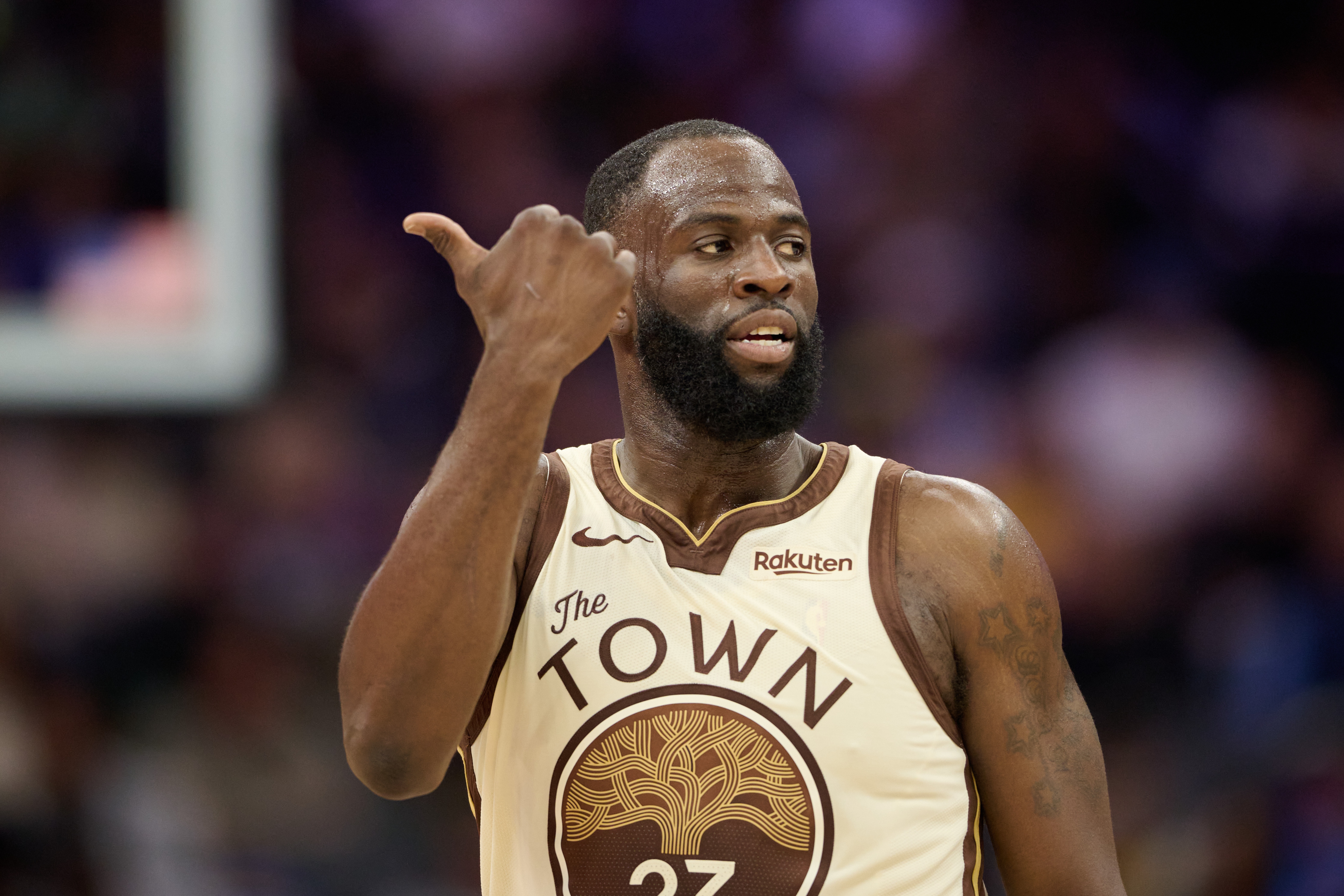 追梦：宿敌在自由市场屁都不算 球员赚钱优先
