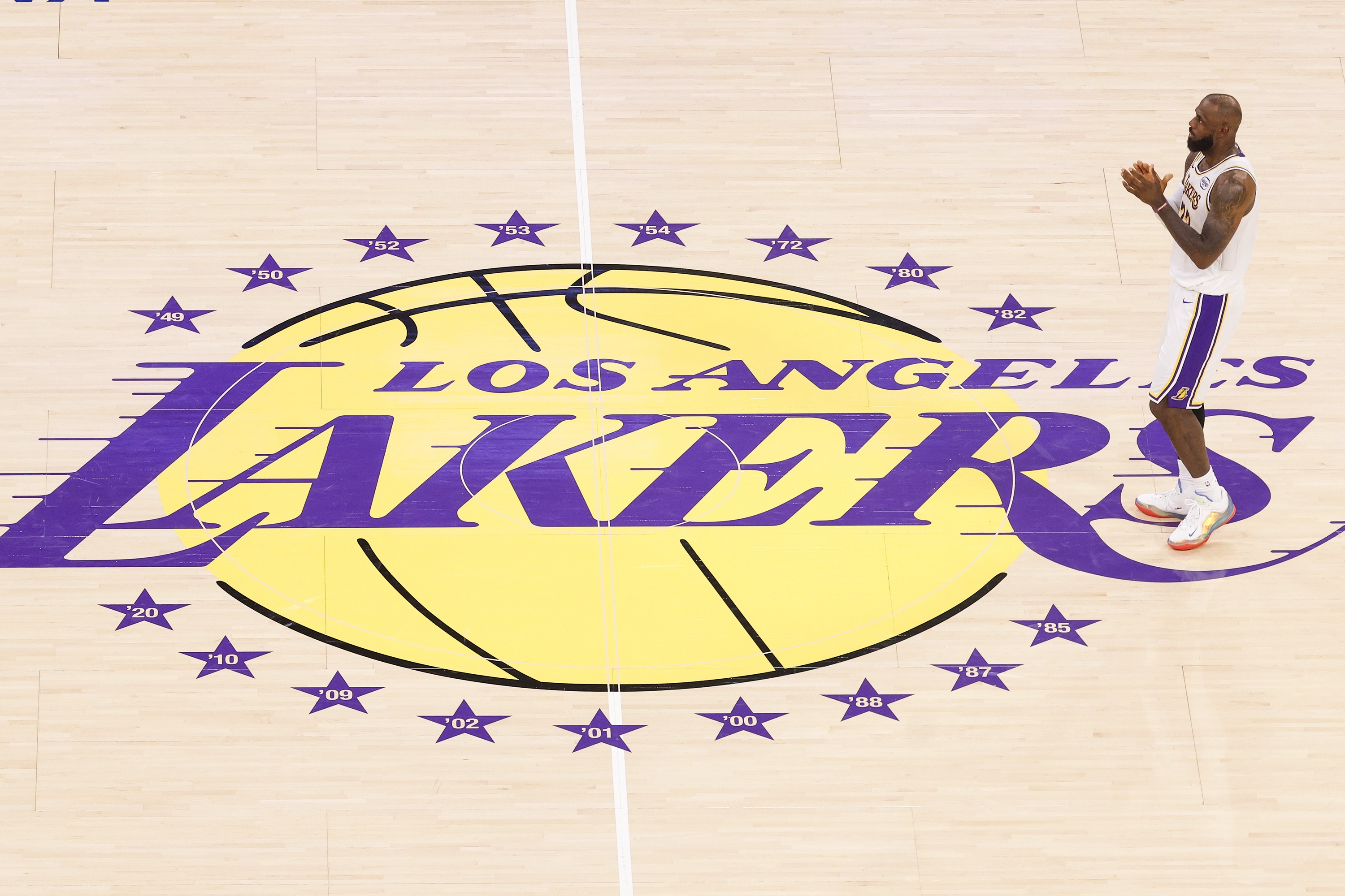 林书豪：詹姆斯加盟勇士也难敌雷霆马刺 争冠无望