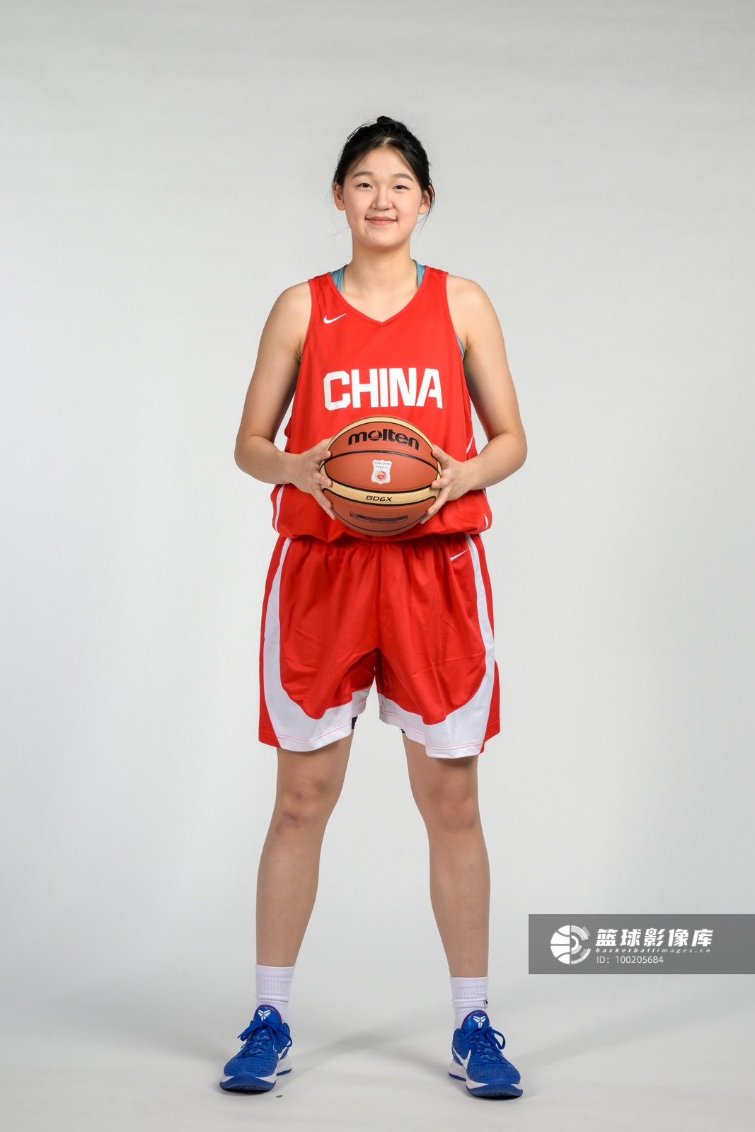 半场21-34落后新西兰 孙晗昀11中3三分5中0仅6分